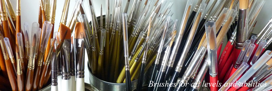 Just the Brush offers a range of Artists' brushes for all levels and abilities with a minimum of 25% off the manufacturers recommended retail price