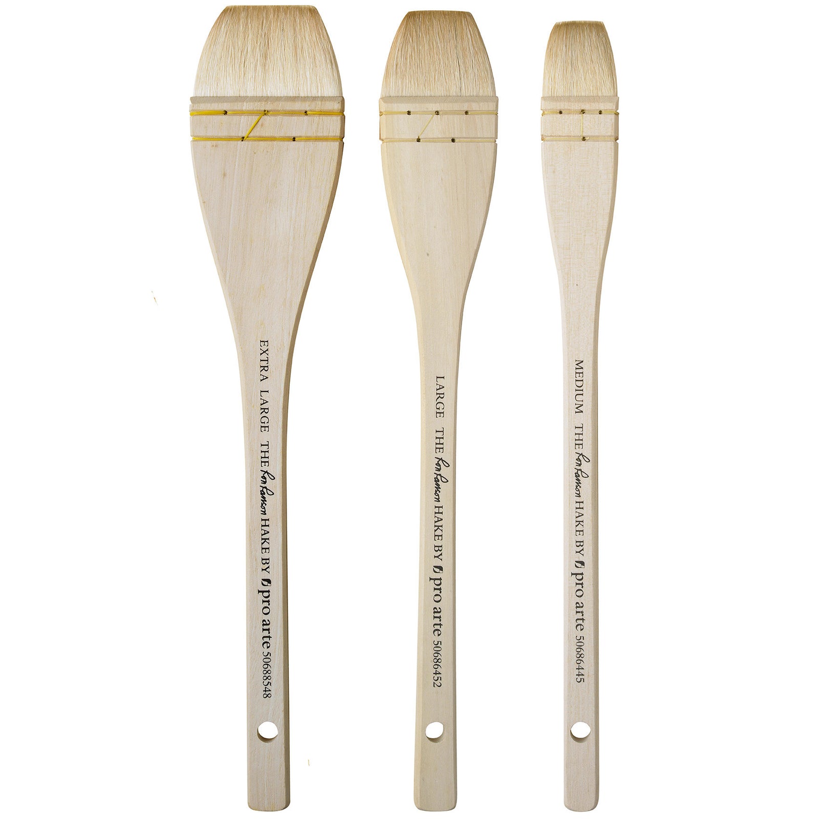 Pro Arte Ron Ranson Hakes are among the most popular brushes for painters looking to recreate the ‘fast and loose’ style of master artist Ron Ranson. These high-quality brushes are crafted with genuine goat hair for outstanding performance. Clean with cold water for best results, otherwise there may be a tendency to shrink. 